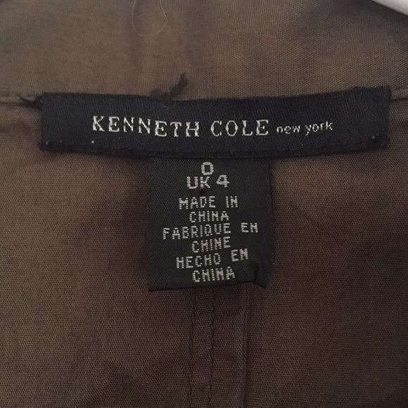 Kenneth Cole sleeveless button up - Picture 2 of 2